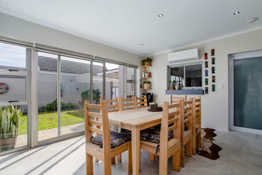 3 Bedroom Property for Sale in Berg En Dal Western Cape